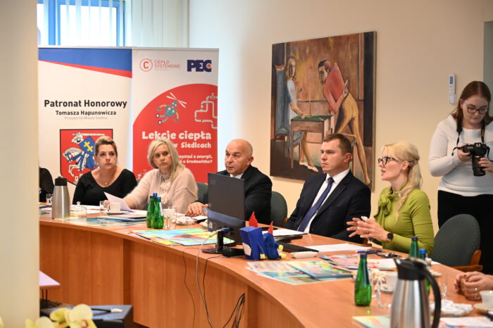 rozpoczęcie projektu Lekcji Ciepła w Siedlcach - spotkanie władz miasta, przedsiębiorstwa oraz nauczycieli